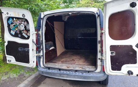 Renault Kangoo II рестайлинг, 2011 год, 500 000 рублей, 3 фотография