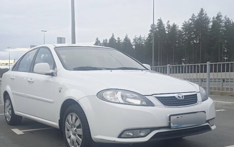 Daewoo Gentra II, 2014 год, 550 000 рублей, 2 фотография
