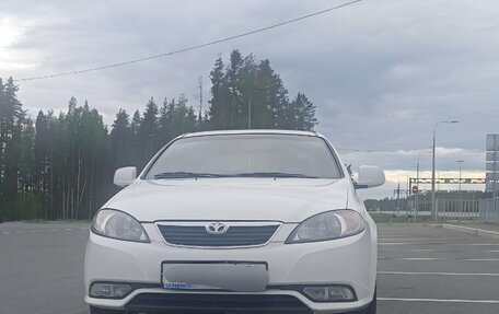 Daewoo Gentra II, 2014 год, 550 000 рублей, 3 фотография