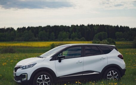 Renault Kaptur I рестайлинг, 2018 год, 1 750 000 рублей, 3 фотография