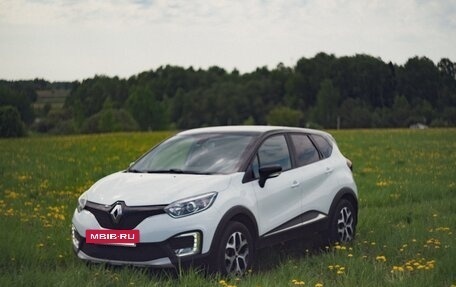 Renault Kaptur I рестайлинг, 2018 год, 1 750 000 рублей, 2 фотография