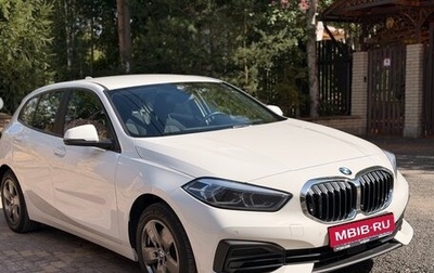BMW 1 серия, 2020 год, 1 970 000 рублей, 1 фотография