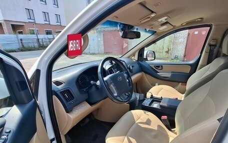 Hyundai H-1 II рестайлинг, 2021 год, 3 500 000 рублей, 5 фотография