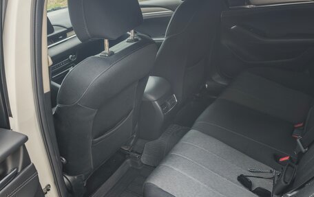 Mazda 6, 2020 год, 2 250 000 рублей, 13 фотография