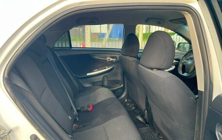 Toyota Corolla, 2011 год, 809 000 рублей, 12 фотография