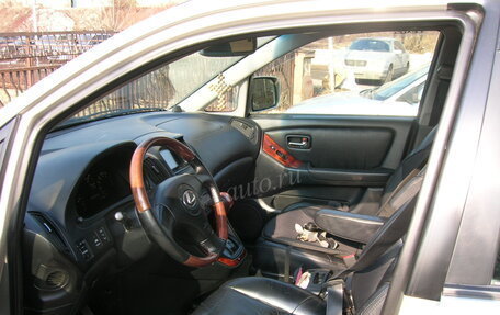 Lexus RX IV рестайлинг, 2002 год, 160 000 рублей, 2 фотография