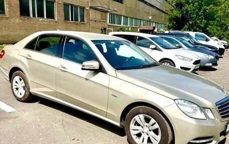 Mercedes-Benz E-Класс, 2012 год, 1 500 000 рублей, 1 фотография