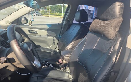 Chevrolet Cruze II, 2010 год, 440 000 рублей, 12 фотография