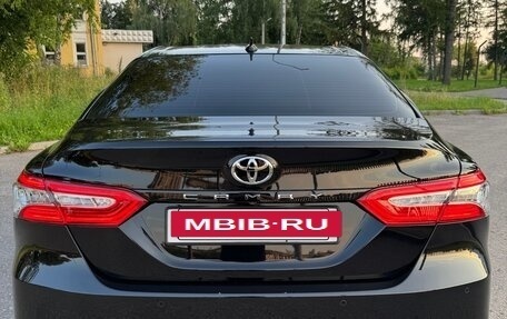 Toyota Camry, 2021 год, 4 200 000 рублей, 7 фотография
