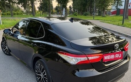 Toyota Camry, 2021 год, 4 200 000 рублей, 8 фотография