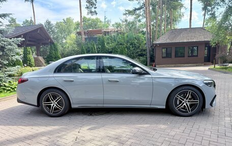 Mercedes-Benz E-Класс, 2024 год, 8 000 000 рублей, 4 фотография
