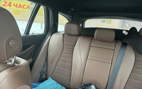 Mercedes-Benz E-Класс, 2021 год, 5 100 000 рублей, 8 фотография