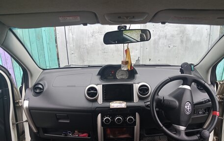 Toyota Ist II, 2002 год, 450 000 рублей, 8 фотография