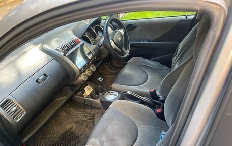Honda Fit III, 2004 год, 235 000 рублей, 5 фотография