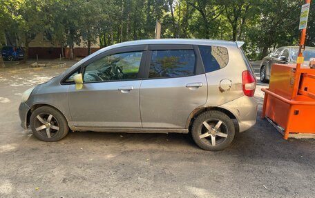Honda Fit III, 2004 год, 235 000 рублей, 4 фотография