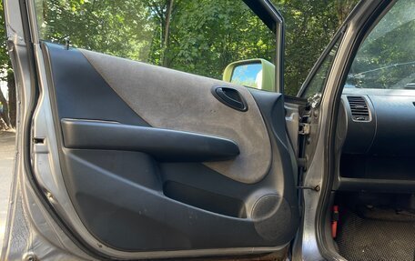 Honda Fit III, 2004 год, 235 000 рублей, 6 фотография
