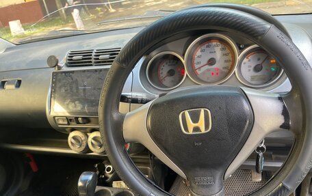 Honda Fit III, 2004 год, 235 000 рублей, 12 фотография