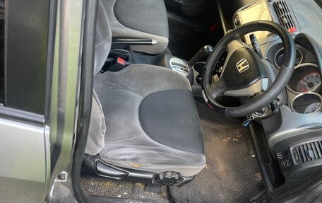 Honda Fit III, 2004 год, 235 000 рублей, 11 фотография
