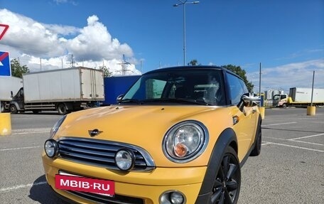 MINI Hatch, 2009 год, 849 000 рублей, 2 фотография
