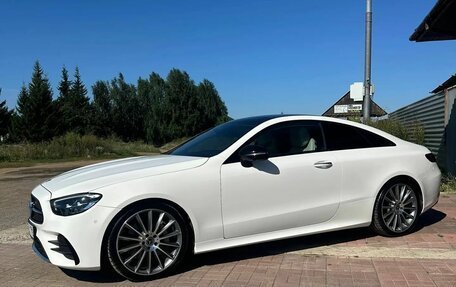 Mercedes-Benz E-Класс, 2021 год, 6 300 000 рублей, 4 фотография