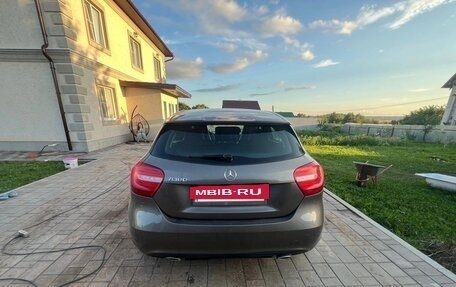 Mercedes-Benz A-Класс, 2013 год, 1 250 000 рублей, 2 фотография