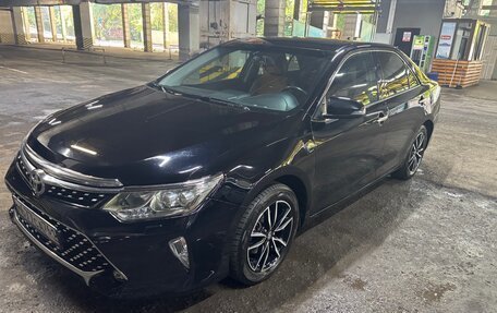 Toyota Camry, 2016 год, 1 850 000 рублей, 11 фотография