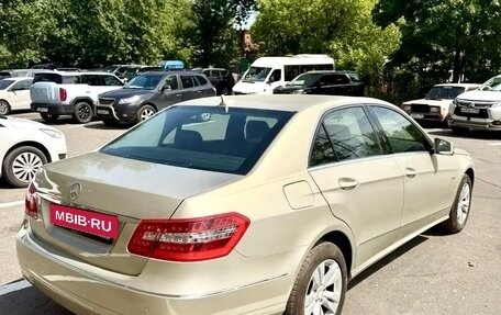 Mercedes-Benz E-Класс, 2012 год, 1 500 000 рублей, 4 фотография