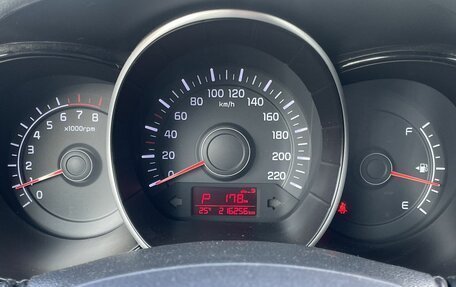 KIA Rio III рестайлинг, 2016 год, 799 000 рублей, 18 фотография