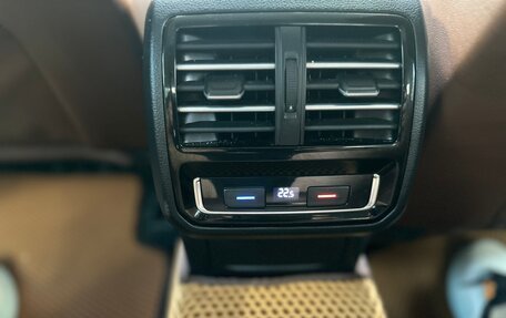 Volkswagen Passat B8 рестайлинг, 2018 год, 1 850 000 рублей, 9 фотография