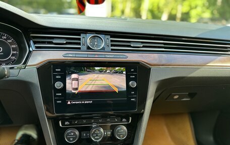 Volkswagen Passat B8 рестайлинг, 2018 год, 1 850 000 рублей, 7 фотография