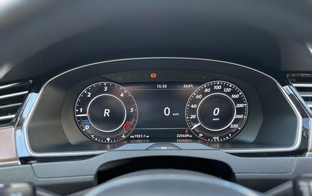 Volkswagen Passat B8 рестайлинг, 2018 год, 1 850 000 рублей, 6 фотография