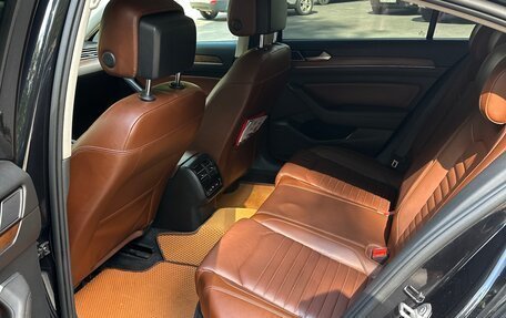 Volkswagen Passat B8 рестайлинг, 2018 год, 1 850 000 рублей, 10 фотография
