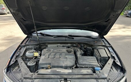 Volkswagen Passat B8 рестайлинг, 2018 год, 1 850 000 рублей, 15 фотография