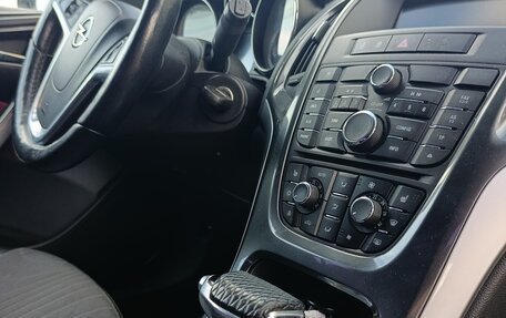 Opel Astra J, 2014 год, 800 000 рублей, 11 фотография