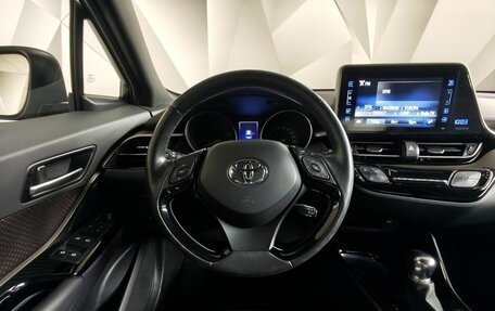 Toyota C-HR I рестайлинг, 2019 год, 2 349 000 рублей, 20 фотография