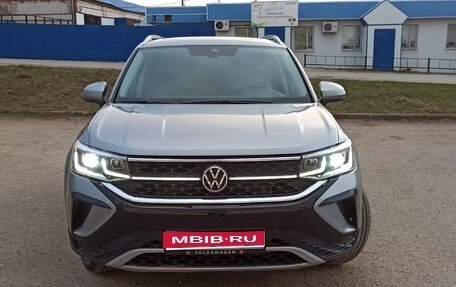 Volkswagen Taos, 2021 год, 2 400 000 рублей, 1 фотография