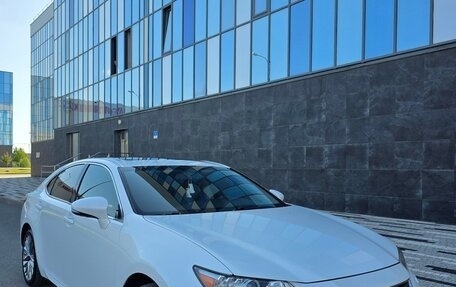 Lexus ES VII, 2014 год, 2 750 000 рублей, 1 фотография