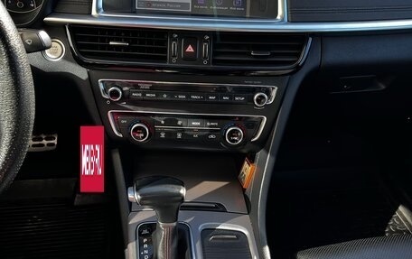 KIA Optima IV, 2018 год, 2 100 000 рублей, 13 фотография
