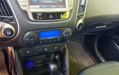 Hyundai ix35 I рестайлинг, 2011 год, 1 150 000 рублей, 8 фотография