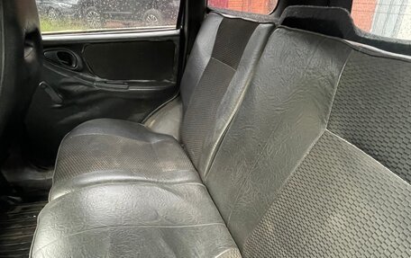 Chevrolet Niva I рестайлинг, 2005 год, 190 000 рублей, 13 фотография