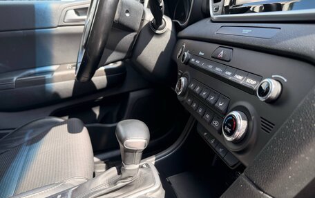 KIA Sportage IV рестайлинг, 2019 год, 2 500 000 рублей, 18 фотография