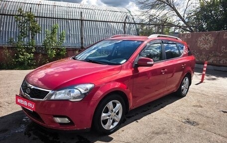 KIA cee'd I рестайлинг, 2010 год, 690 000 рублей, 2 фотография