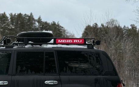 Toyota Land Cruiser 100 рестайлинг 2, 2004 год, 2 190 000 рублей, 2 фотография