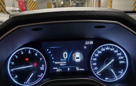Toyota Avalon, 2022 год, 3 000 000 рублей, 11 фотография