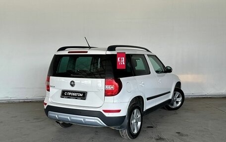 Skoda Yeti I рестайлинг, 2014 год, 1 020 000 рублей, 4 фотография