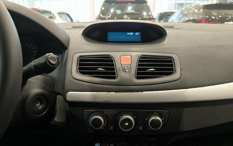 Renault Megane III, 2011 год, 450 000 рублей, 18 фотография