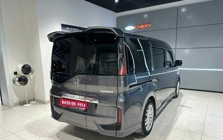 Honda Stepwgn IV, 2016 год, 1 750 000 рублей, 5 фотография