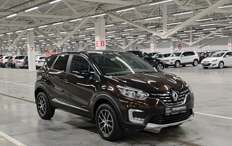 Renault Kaptur I рестайлинг, 2020 год, 1 599 000 рублей, 3 фотография