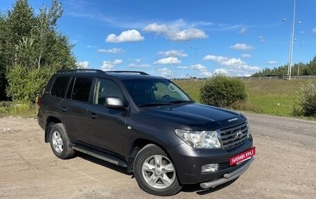 Toyota Land Cruiser 200, 2011 год, 2 990 000 рублей, 7 фотография