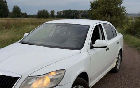 Skoda Octavia, 2011 год, 500 000 рублей, 8 фотография